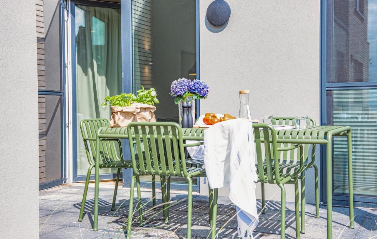 Gorgeous Home In Lembruch-Duemmer See With Kitchen Eksteriør bilde