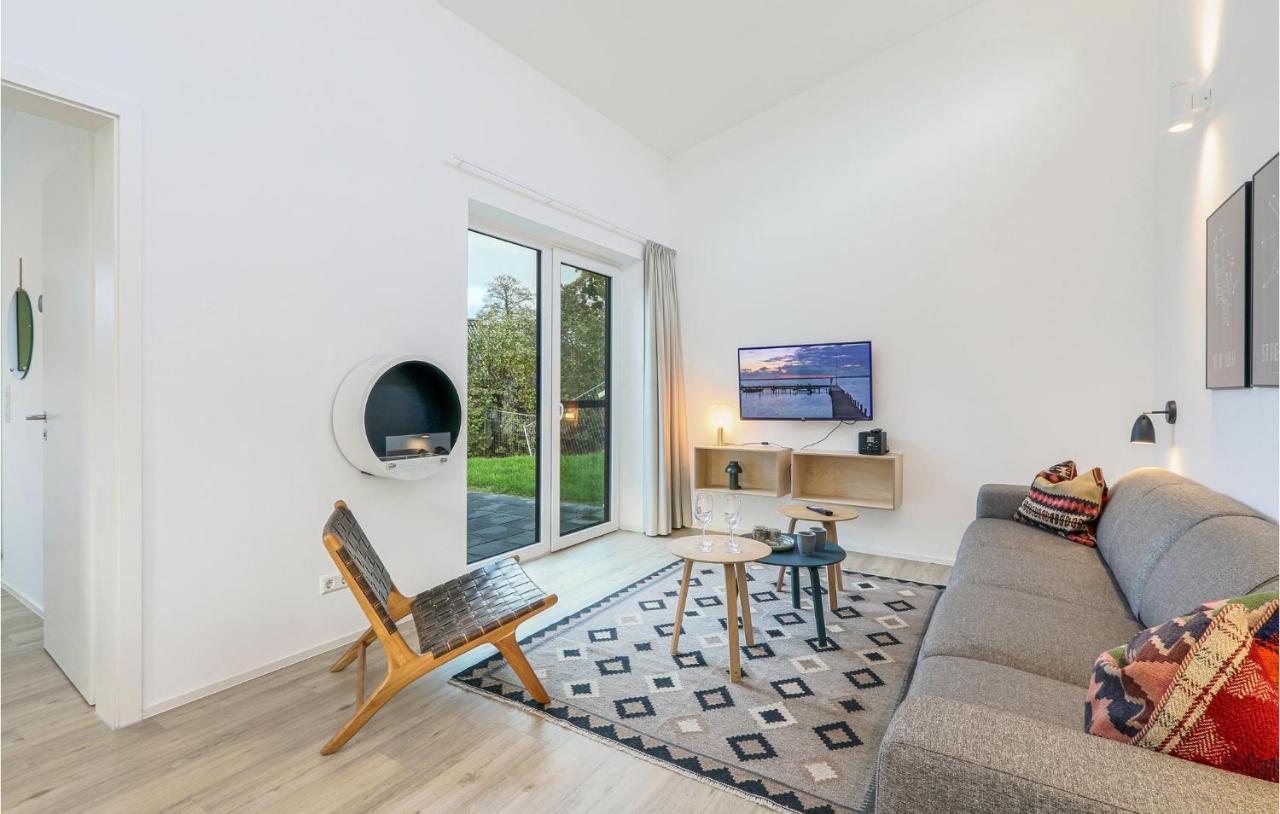 Gorgeous Home In Lembruch-Duemmer See With Kitchen Eksteriør bilde
