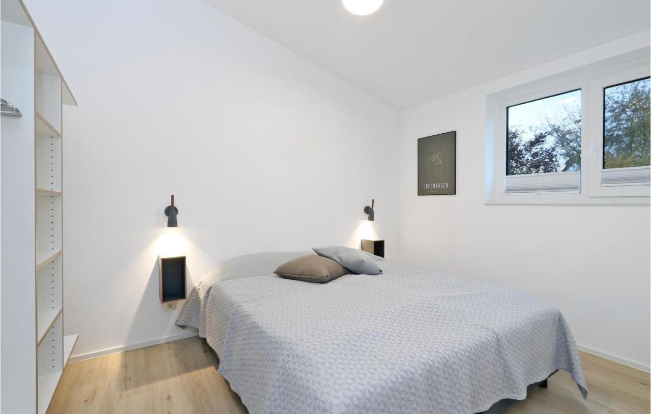 Gorgeous Home In Lembruch-Duemmer See With Kitchen Eksteriør bilde
