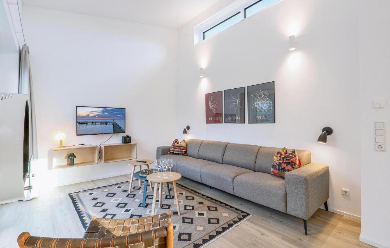 Gorgeous Home In Lembruch-Duemmer See With Kitchen Eksteriør bilde